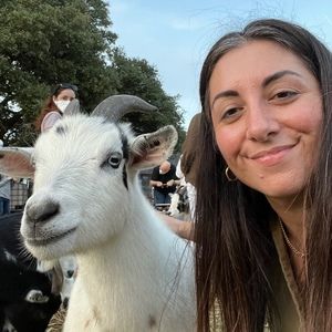 Meet your Posher, Jeylan